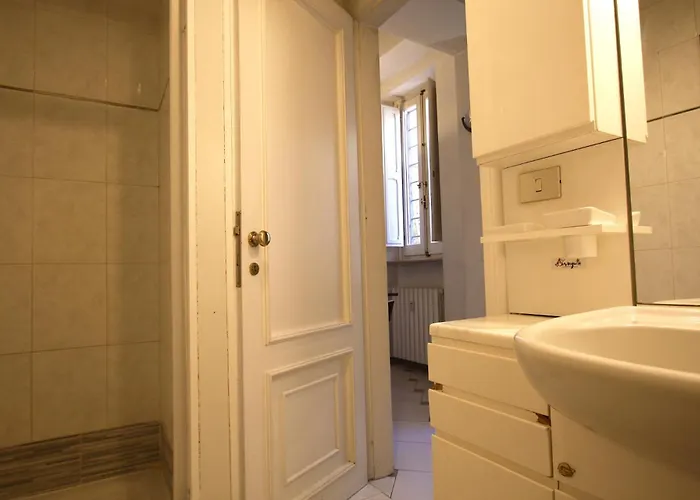 Floor In Campo De Fiori Apartment