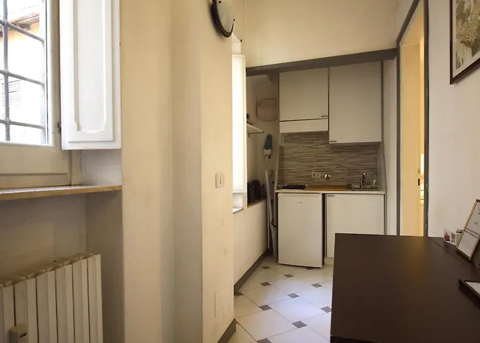 Floor In Campo De Fiori Apartment *