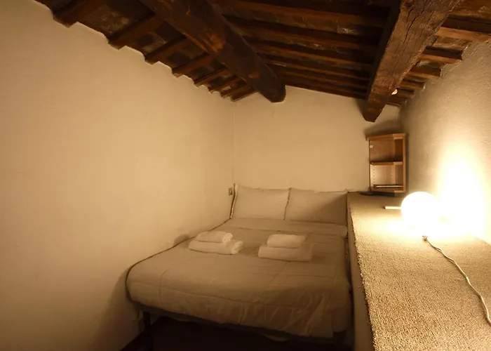 Apartment Floor In Campo De Fiori *