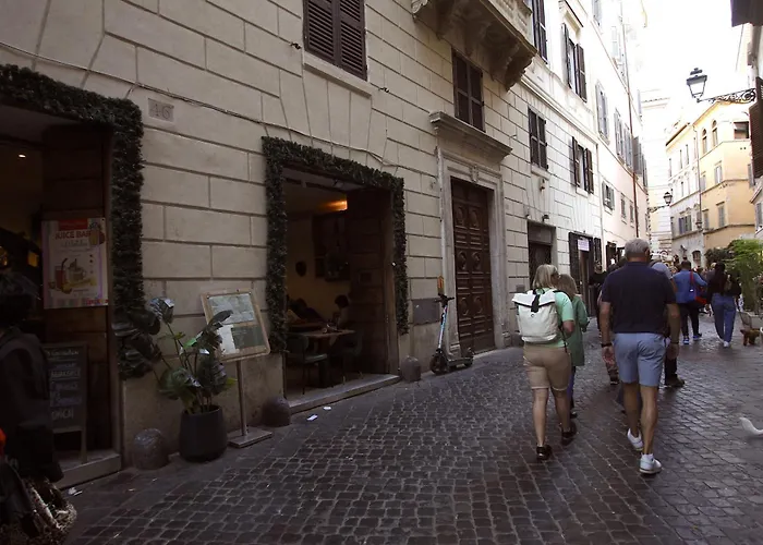 Floor In Campo De Fiori